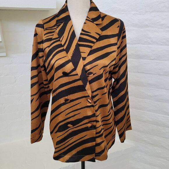 Who What Wear Tops - Who What Wear Blazer Blouse Small Animal Print Tiger Brown Black Orange Jacket